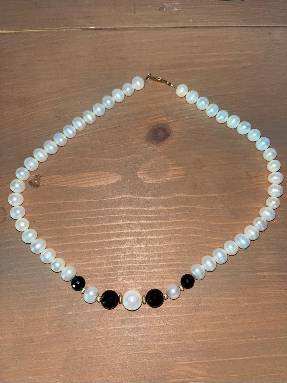 14k solid gold fresh water faceted onyx necklace just longer then choker length